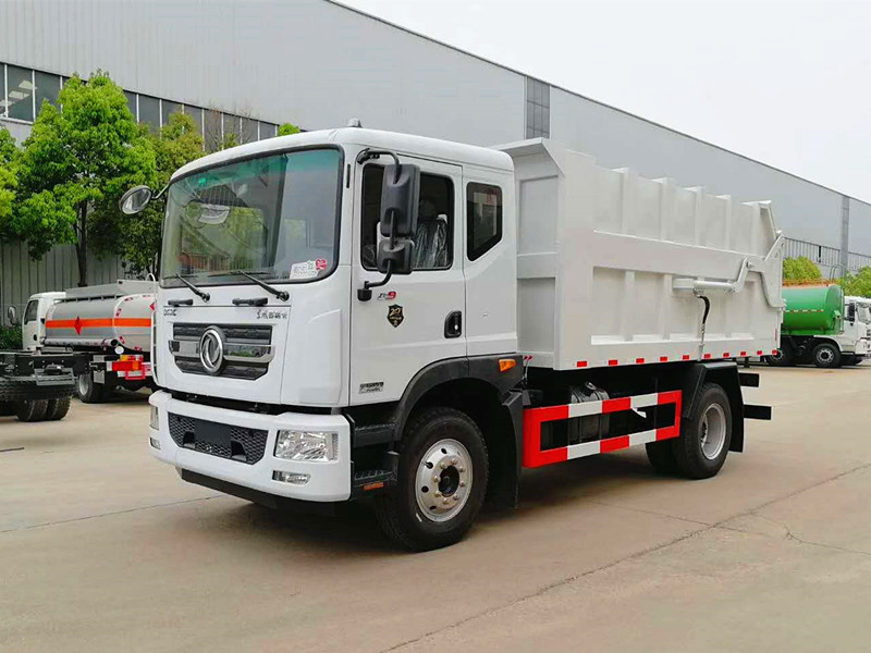 東風D9對接垃圾車